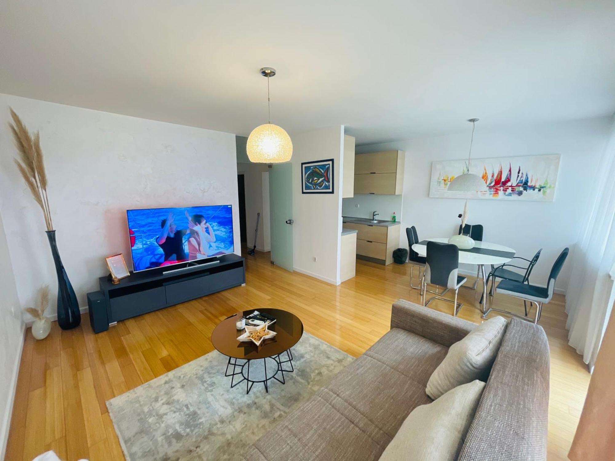 Apartma Kates Place Centar *