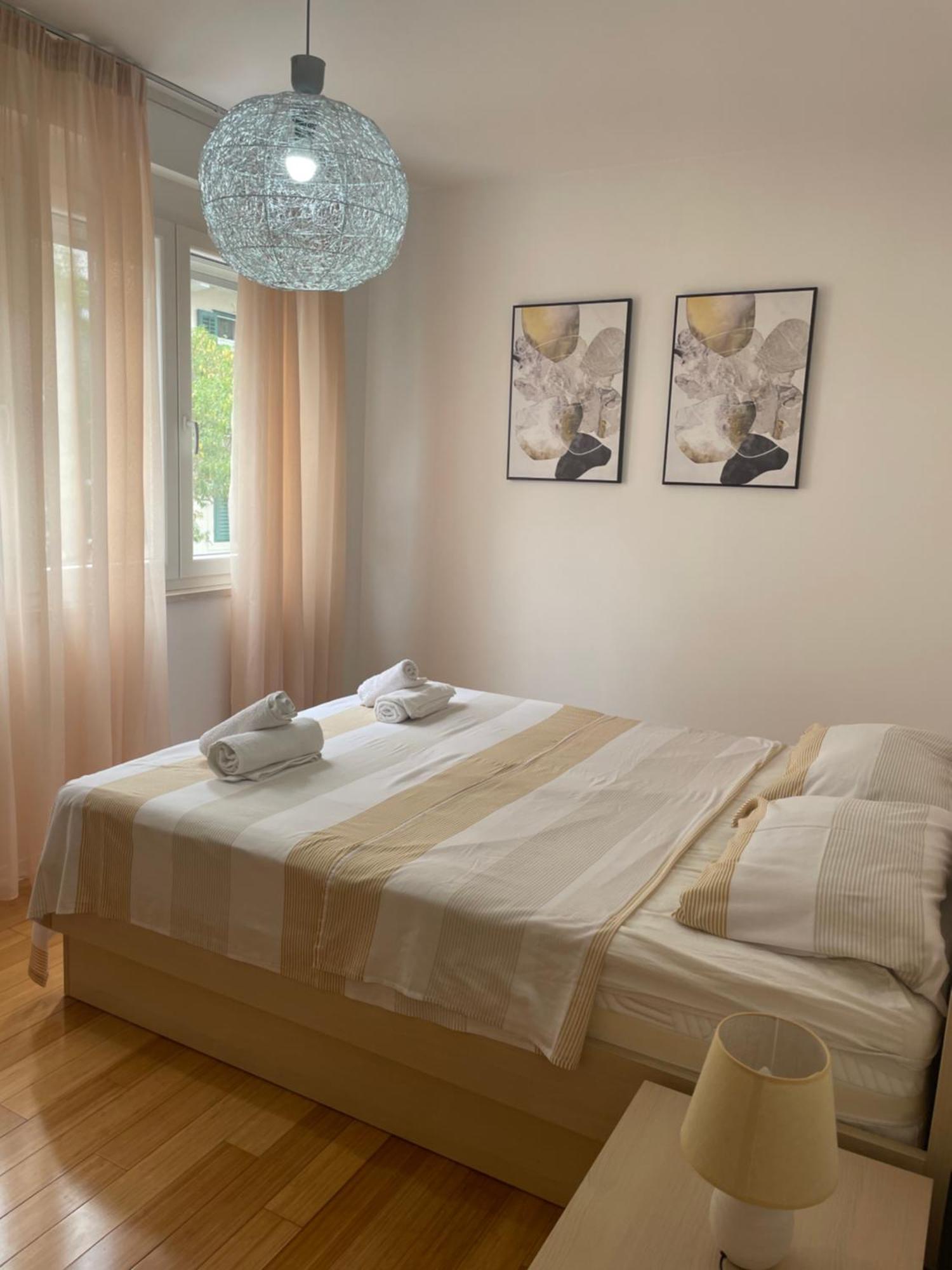 Apartma Kates Place Centar *